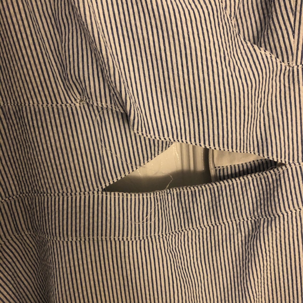 Women’s sear sucker dress